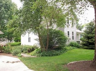 202 Conde St, West Chicago, IL 60185
