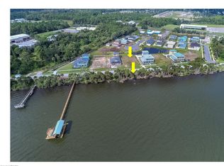 5230 Riveredge Dr, Titusville, FL 32780