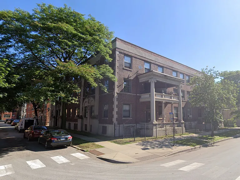 Washington Park Apartments — Photo 1
