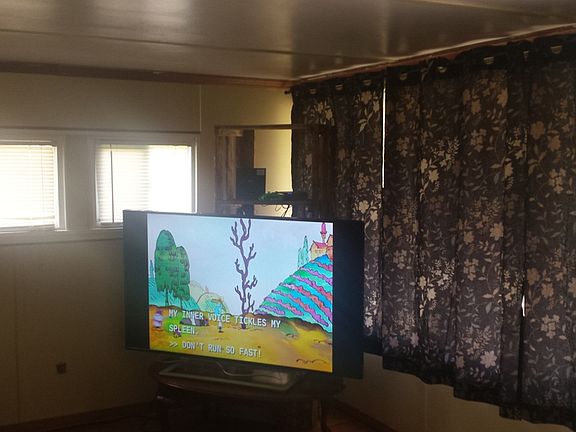 5th image of 503 Greenwood Cir
