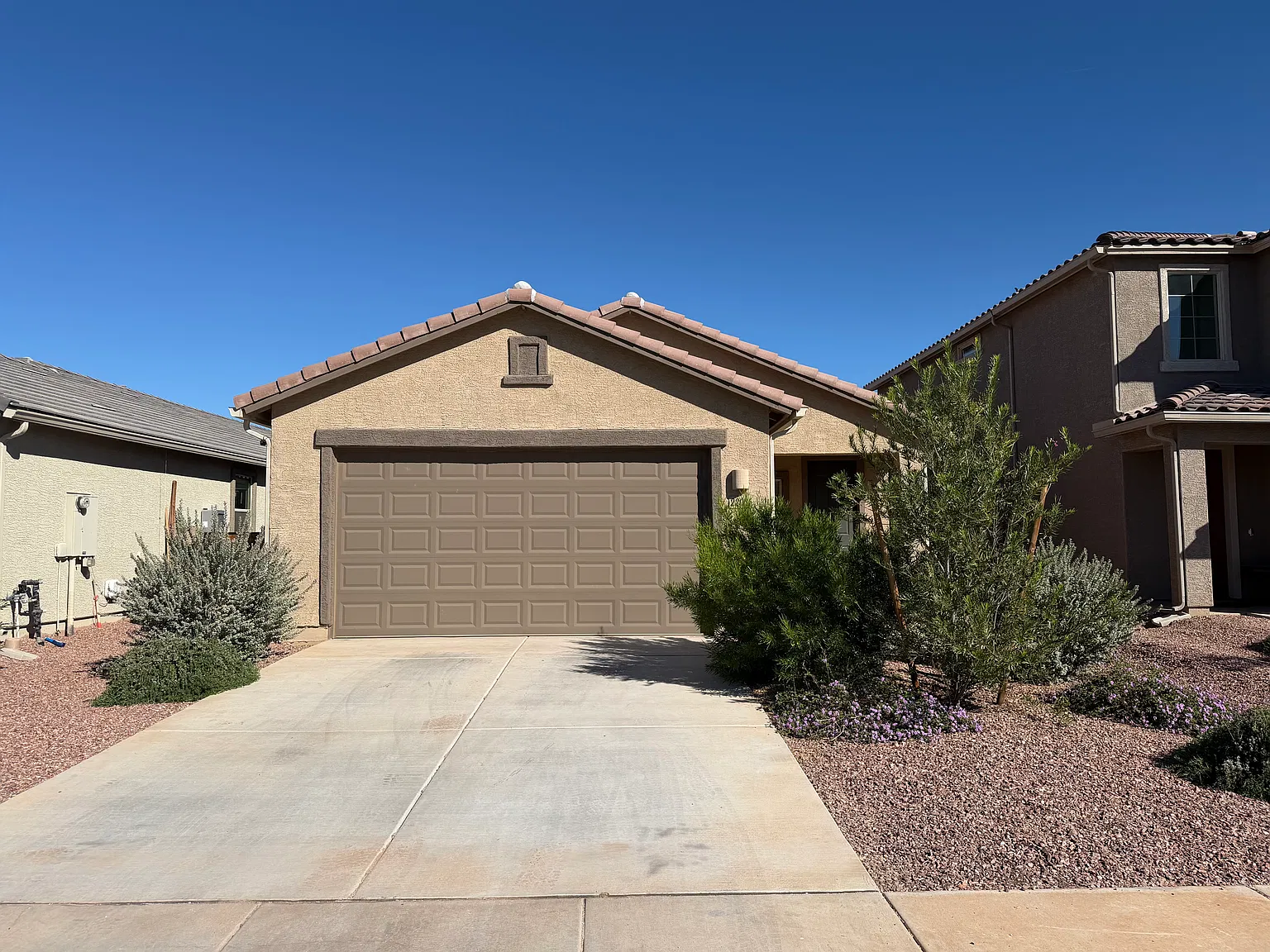 4 bed, 1630 sqft, $1,750 — Photo 2