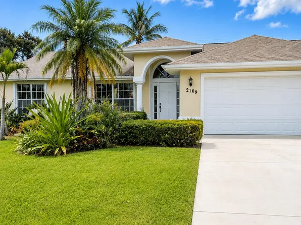 2109 SE Genoa Street, Port St Lucie, FL 34952
