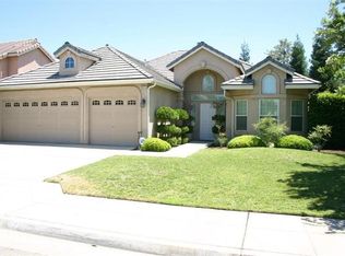 9922 N Winery Ave, Fresno, CA 93720