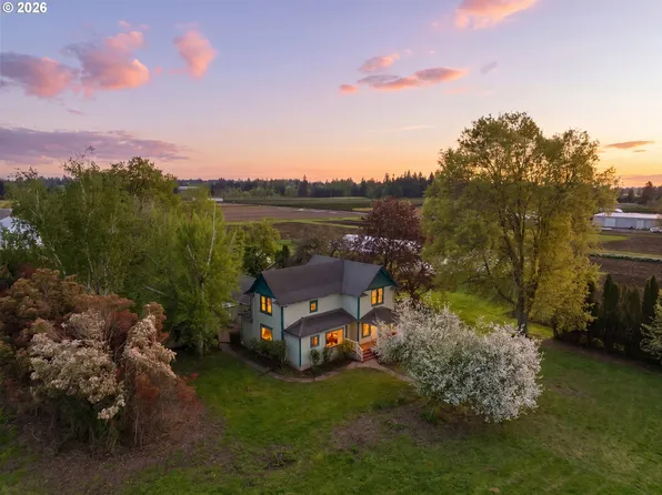 8962 S Heinz Rd, Canby, OR 97013