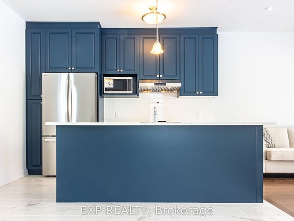 5th image of 6 Dominique St