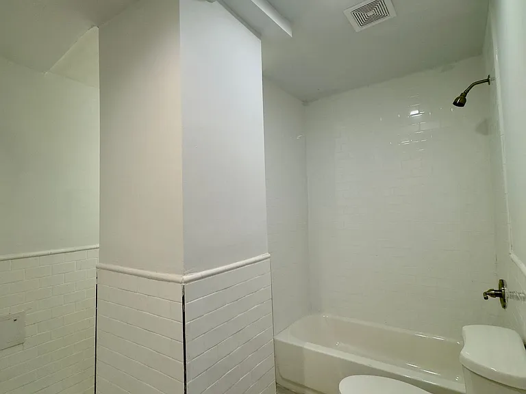 10 E Mulberry St — Photo 6