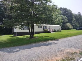 1711 Roscoe Howey Rd, Waxhaw, NC