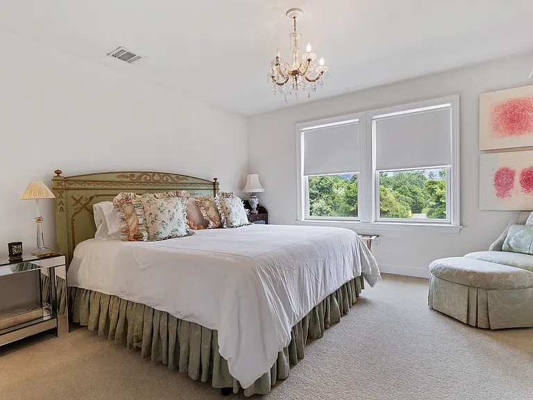 11 Seasons Ln — Photo 16