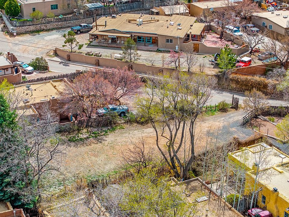 1st image of 425 Camino Don Miguel