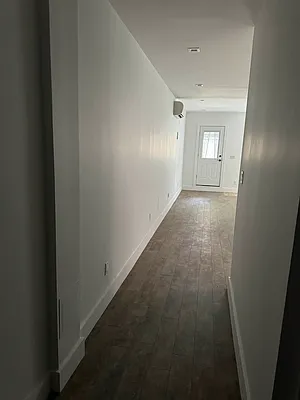 Rented by Delmark Realty LLC | media 34