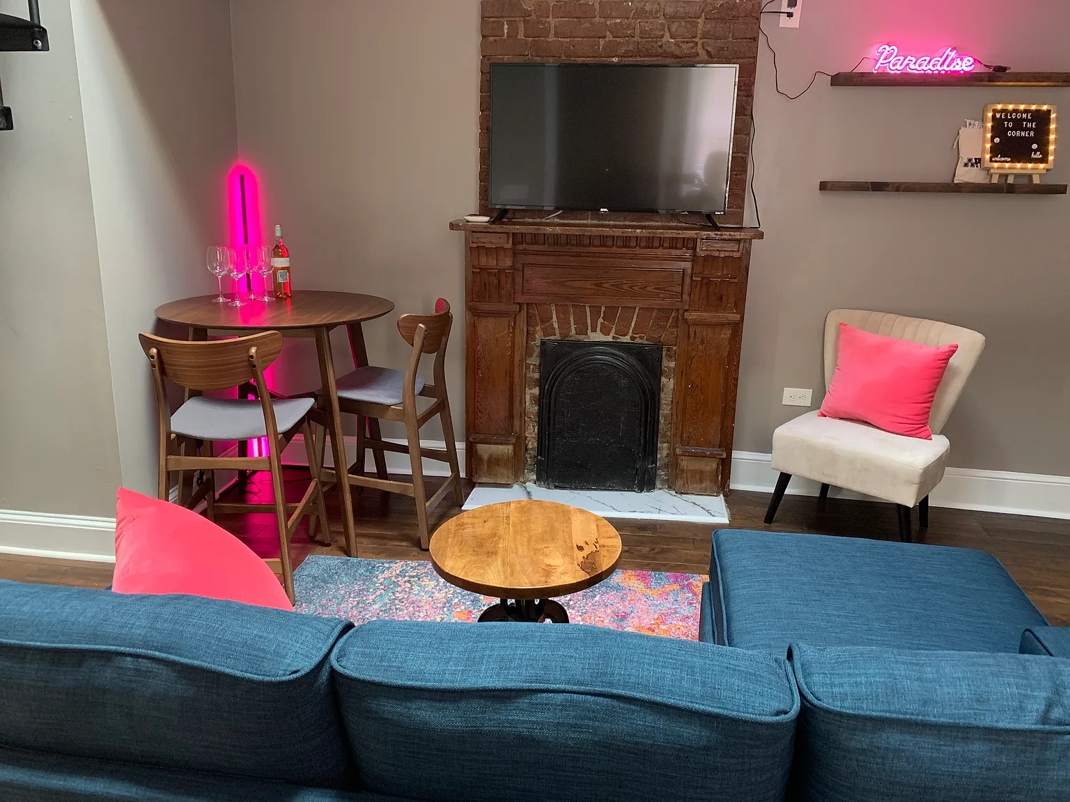 4 bed, 1767 sqft, $6,600 — Photo 2