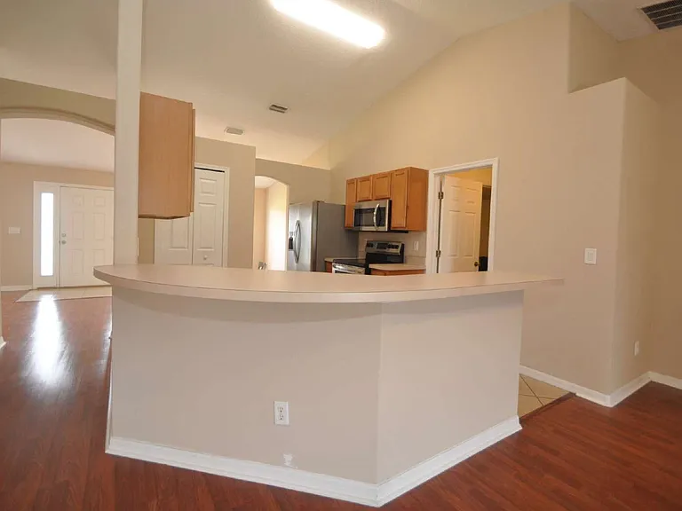 37 Louisburg Ln — Photo 8