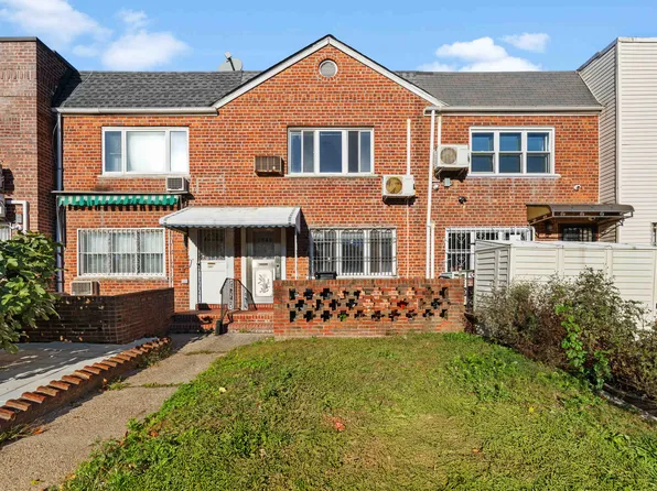 2049 Shore Parkway image 1 of 8