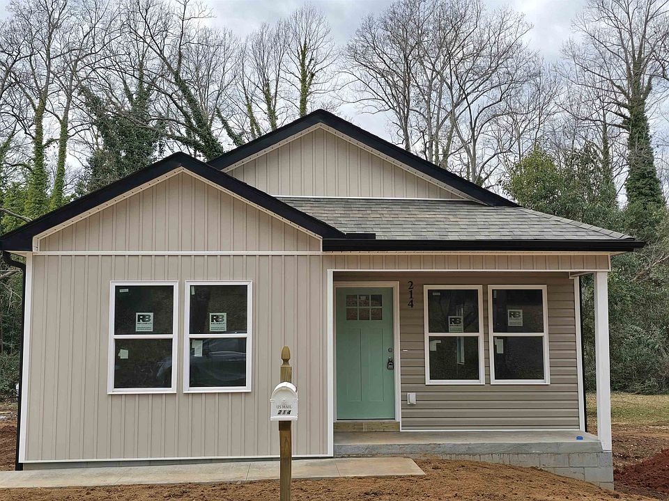 1st image of 214 Caulder Cir