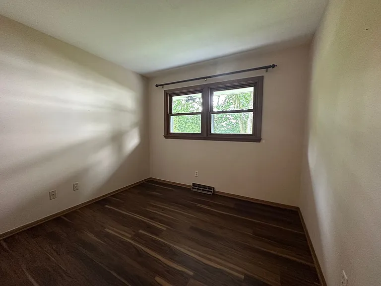 2830 Waubesa Ave — Photo 30
