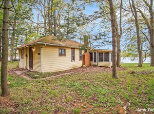 9596 W Evergreen Dr, Grand Junction, MI 49056