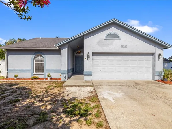 6210 Vintage Dr, Lakeland, FL 33809