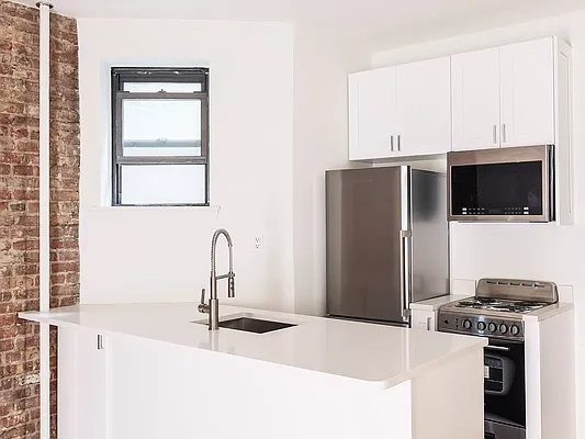 Rented by REAL New York | media 13