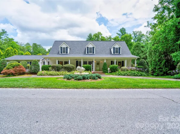 2606 Greenville Hwy, Flat Rock, NC 28731