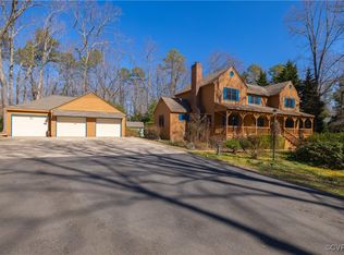 5820 Deep Forest Rd, North Chesterfield, VA 23237