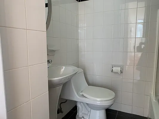 Rented by Corcoran | media 8