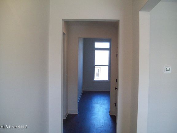 3rd image of 9642 Kings Landing Dr