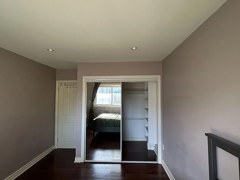 23 Pineway Blvd #MAIN FLOOR — Photo 20