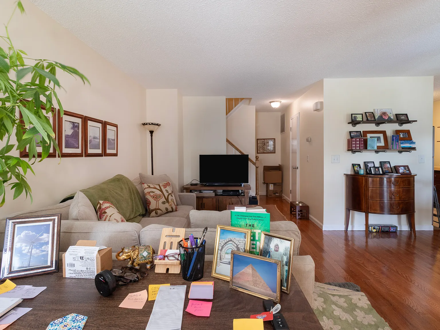 2 bed, 1.5 bath, 1415 sqft, $2,700 — Photo 3