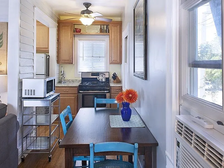 1012 Fleming St #4 — Photo 9