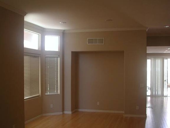5th image of 9188 Desert Heat Ave