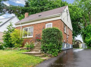 225 Bowman St, Hamilton, ON L8S2T9