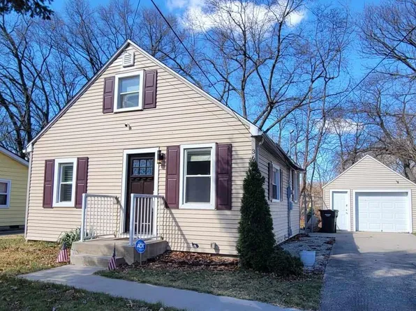 3605 Oak Valley Ave SW, Wyoming, MI 49519