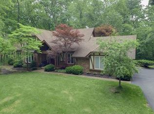 18057 Babler Woods Rd, Chesterfield, MO 63005