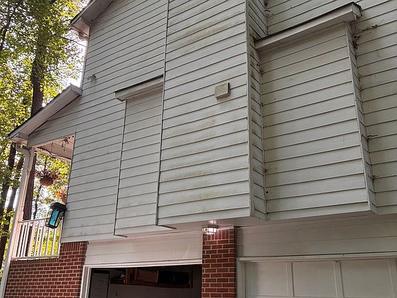 4th image of 1026 Knotts Pointe Dr
