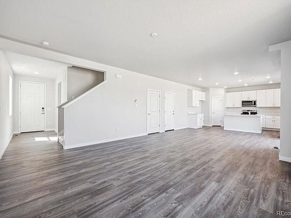7th image of this home