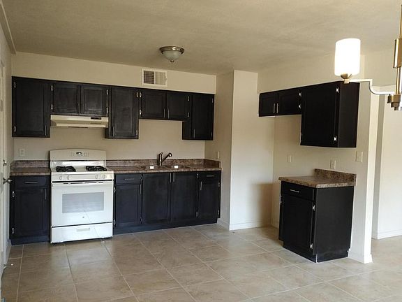 4th image of 2029 N Calle Guadalupe