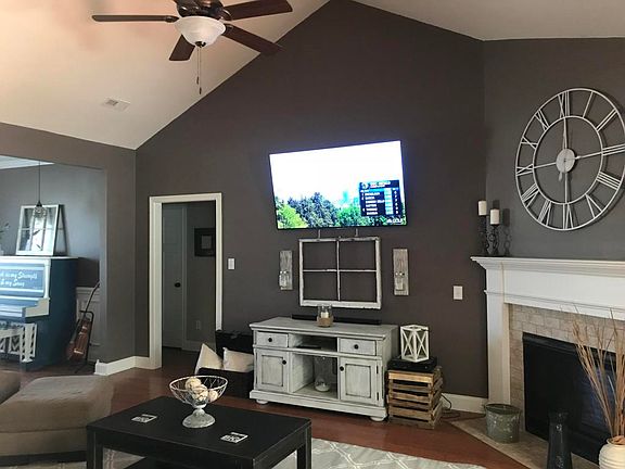 4th image of 3727 Boyd Walters Ln