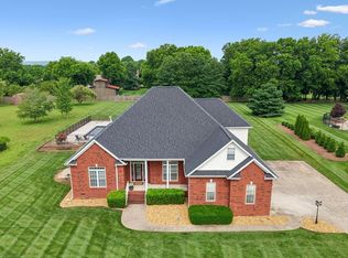 6928 Zion Crossing Ct, Columbia, TN 38401