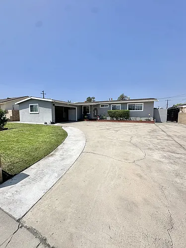 1415 S Cedar Ave Photo 1