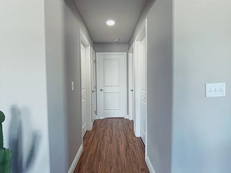 5909 Crestfields Rd — Photo 10