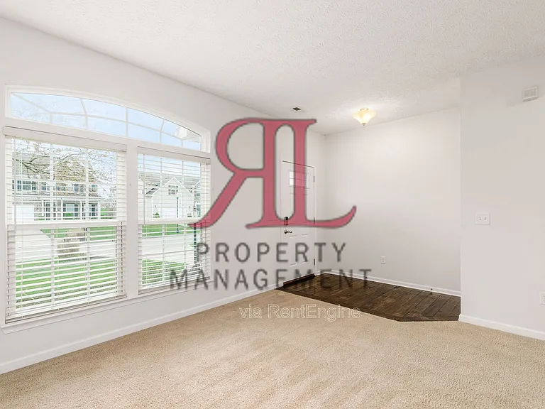720 Maple Vista Dr — Photo 5