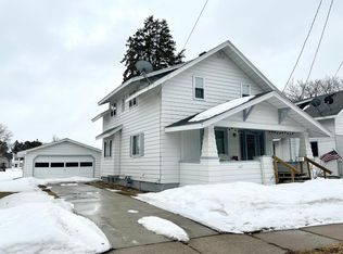 1025 6th Ave, Antigo, WI 54409