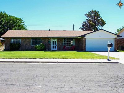 2510 N Breckon Dr, Hobbs, NM, 88240
