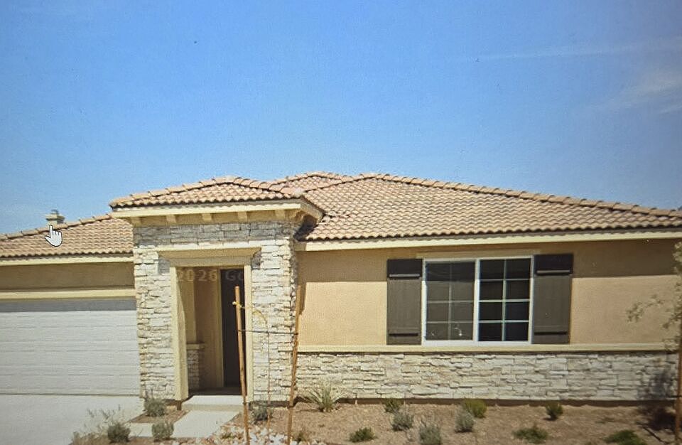 1st image of 12926 Carlsbad St