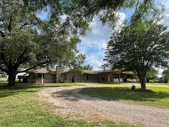 3rd image of 1797 W US Highway 90 East
