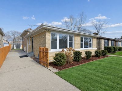 3836 W Estes Ave, Lincolnwood, IL, 60712