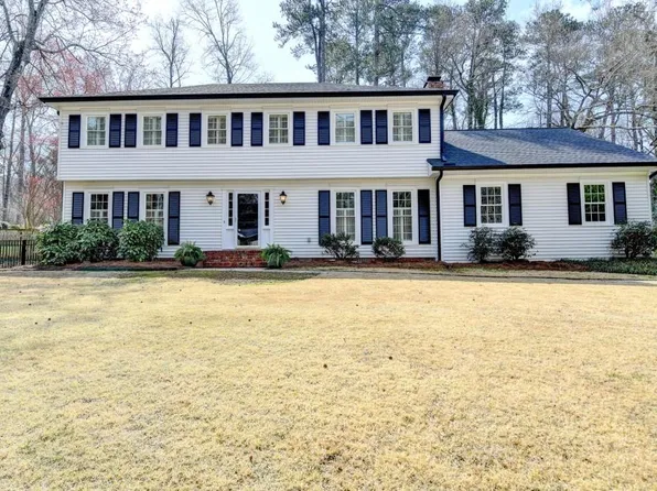 1643 N Springs Dr, Atlanta, GA 30338