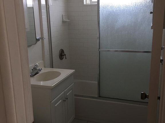 3rd image of 142 5th St APT 9