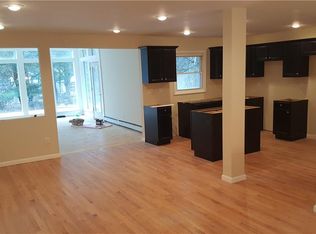 124 O'Halloran Cir, Pleasant Valley, NY 12569