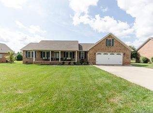 4270 Hunter Rhyne Rd, Lincolnton, NC 28092